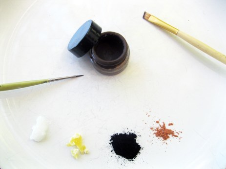 diy eyeliner brow ingredients